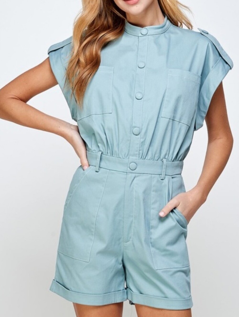 NWT Strut & Bolt Dusty Blue Romper Size Small